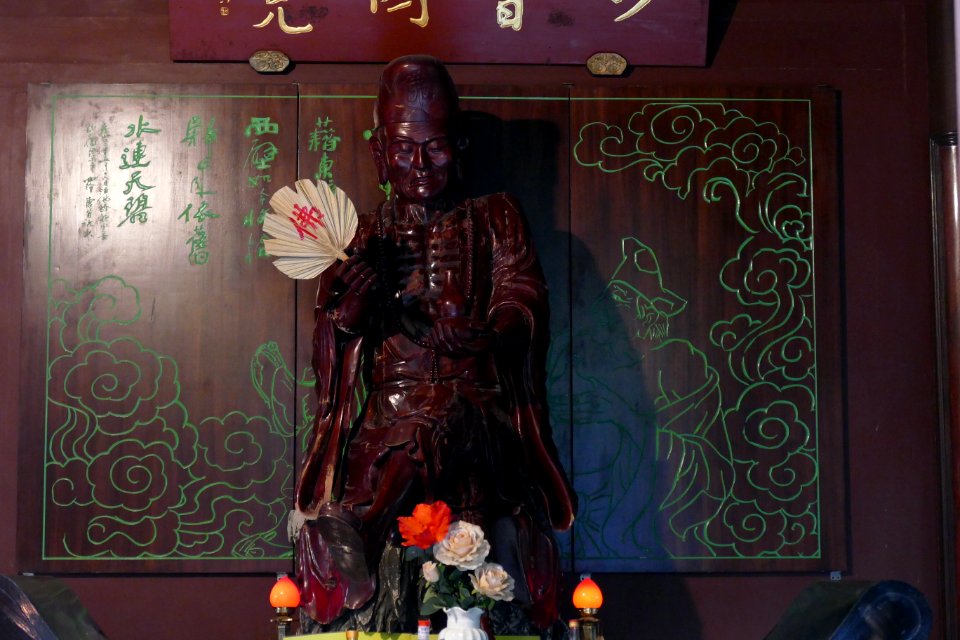 2014.11.21.151043_Shrine_Hupaomengquan_Hangzhou