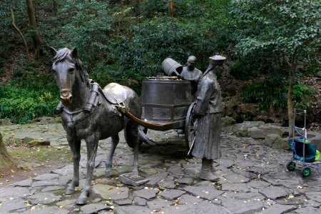 2014.11.21.150037_Statue_spring_Hupaomengquan_Hangzhou