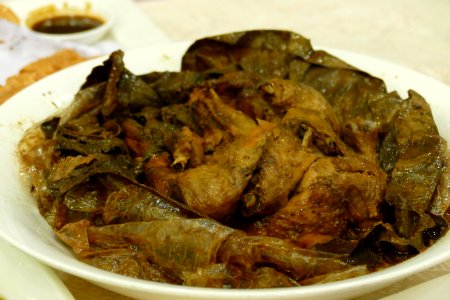 2014.11.21.172357_Wrapped_chicken_Lou_Wai_Lou_Restaurant_Xihu_Hangzhou