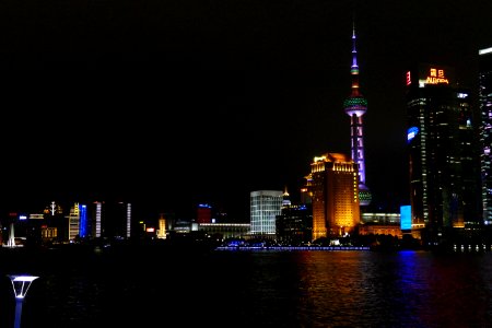 2014.11.15.194002_Oriental_Pearl_Tower_at_night_Pudong_Shanghai