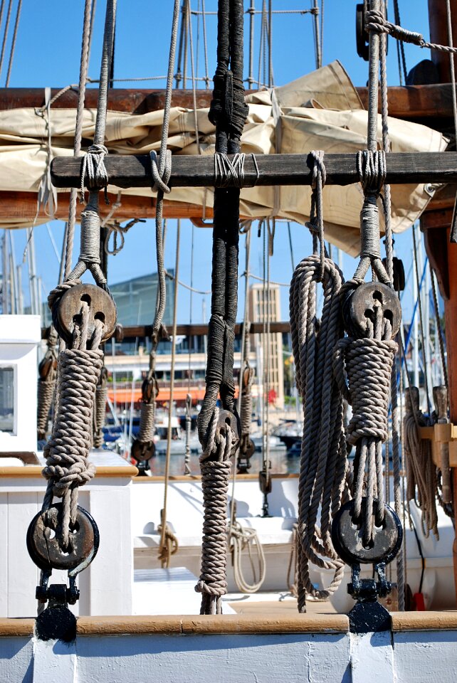 Port sail boat