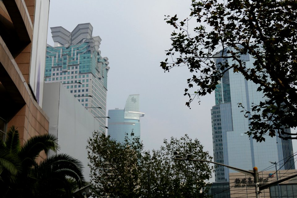 2014.11.17.120452_Buildings_Nanjing_West_Road_Shanghai