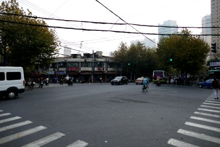 2014.11.17.111954_Jiangning_Road_Changping_Road_Shanghai