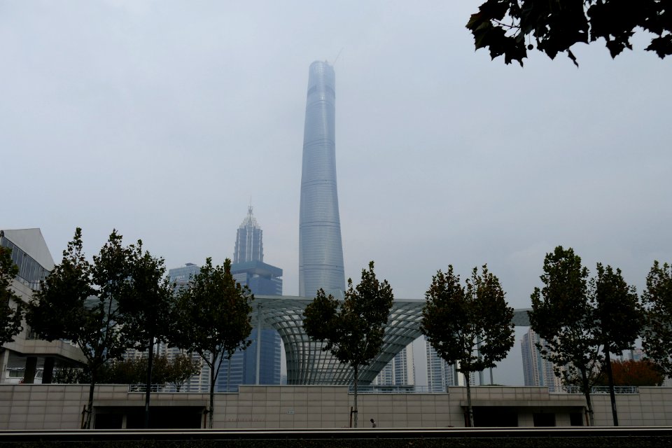 2014.11.16.140411_Shanghai_Tower_Zhonghan_Road_Shanghai