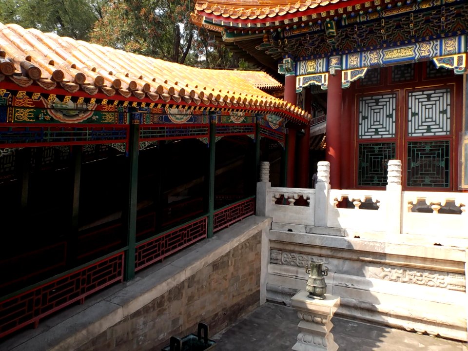 2014.08.27.135340_Paiyun_Dian_(Hall_of_Dispelling_Clouds)_Summer_Palace_Beijing