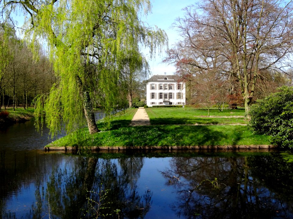 20140421_Huis1_Voorstonden