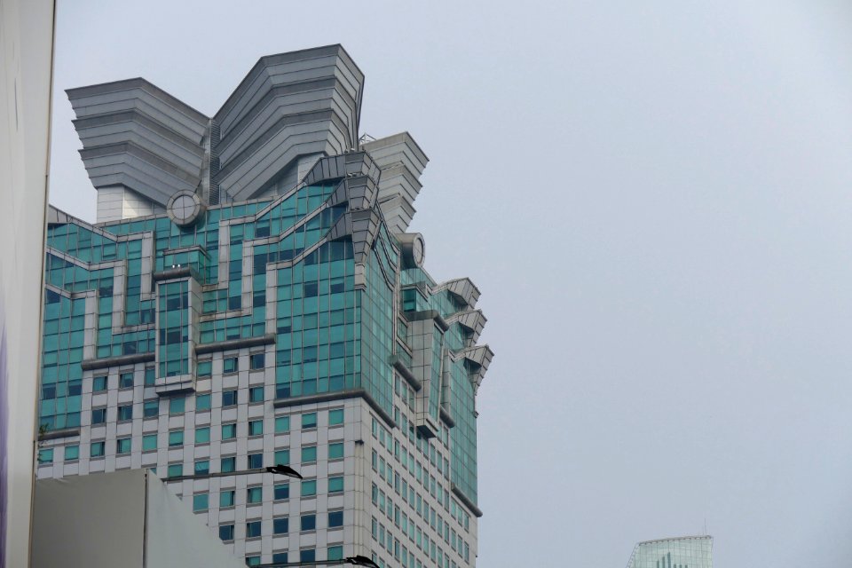 2014.11.17.120508_Building_Nanjing_West_Road_Shanghai