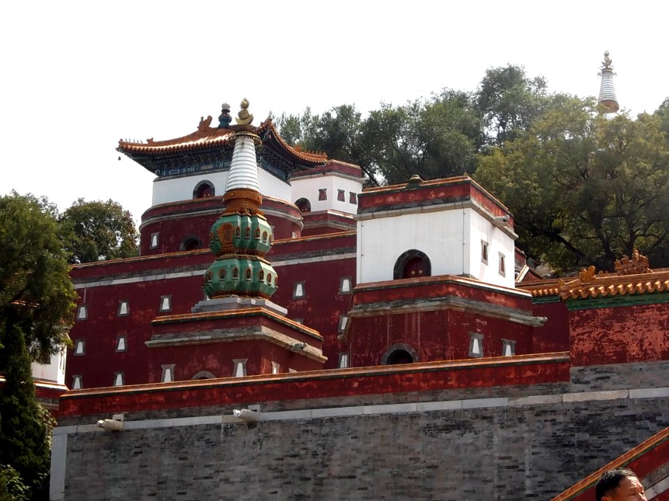 2014.08.27.123946_Sumeru_Lingjing_Summer_Palace_Beijing