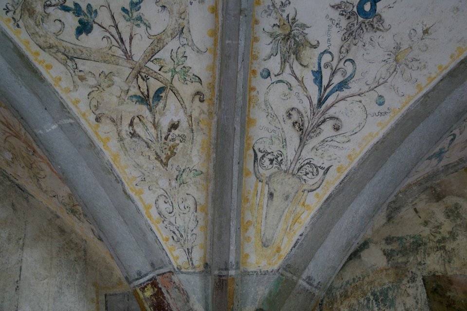 2014.07.19.183543_Frescoes_cloister_Heiligkreuztal