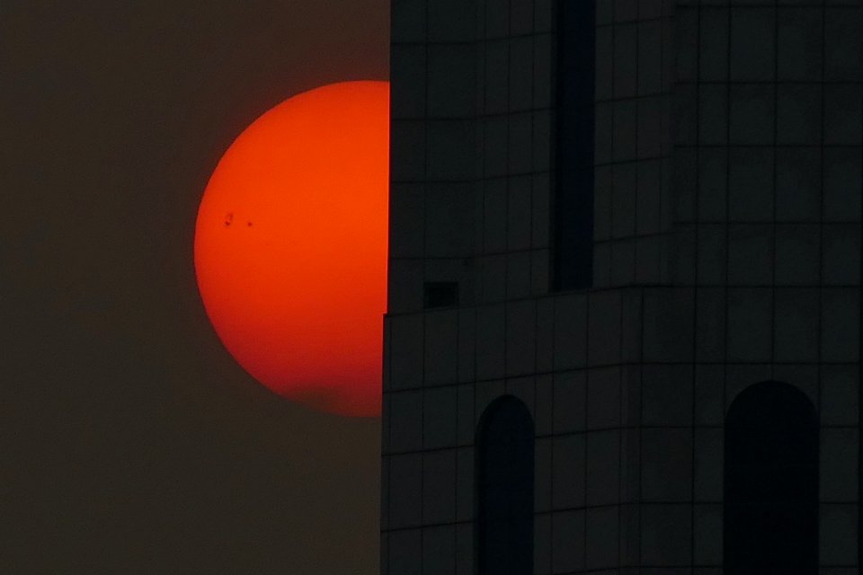 2014.11.16.161957_Sunset_Bund_Shanghai