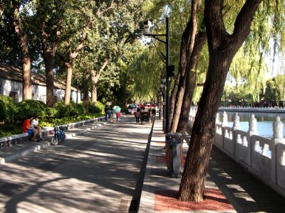 2014.09.04.154013_Houhai_Lake_Beijing
