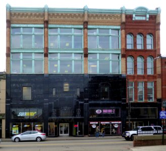 2014-12-22-Carson-Street-1200-block-01