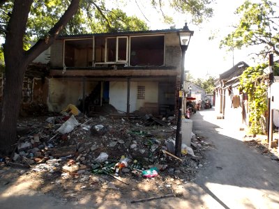 2014.09.04.151819_Demolition_Zhonglouwan_Hutong_Beijing