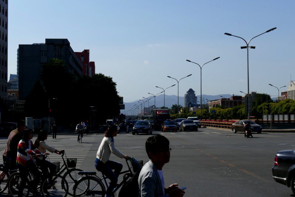 2014.09.29.135357_North_4th_Ring_Road_West_Bejing