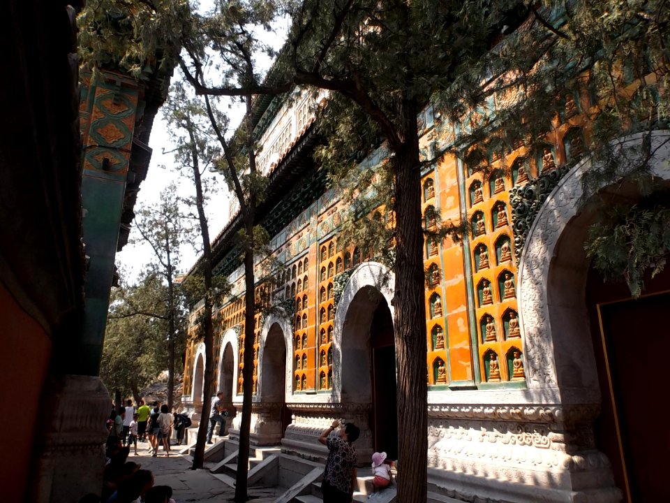 2014.08.27.131232_Zhihui_Hai_Summer_Palace_Beijing