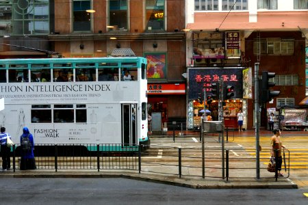 2015.05.17.124327_Tram_Hennessy_Road_Wan_Chai_Hong_Kong