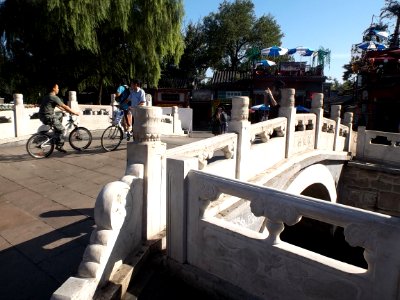 2014.09.04.154453_Bridge_Houhai_Lake_Beijing