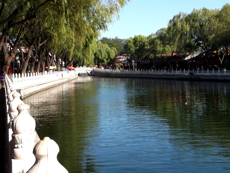 2014.09.04.154246_Houhai_Lake_Beijing