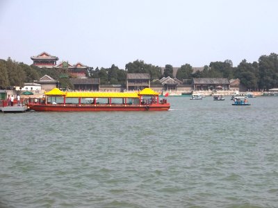 2014.08.27.140714_Boats_Kunming_Hu_Summer_Palace_Beijing