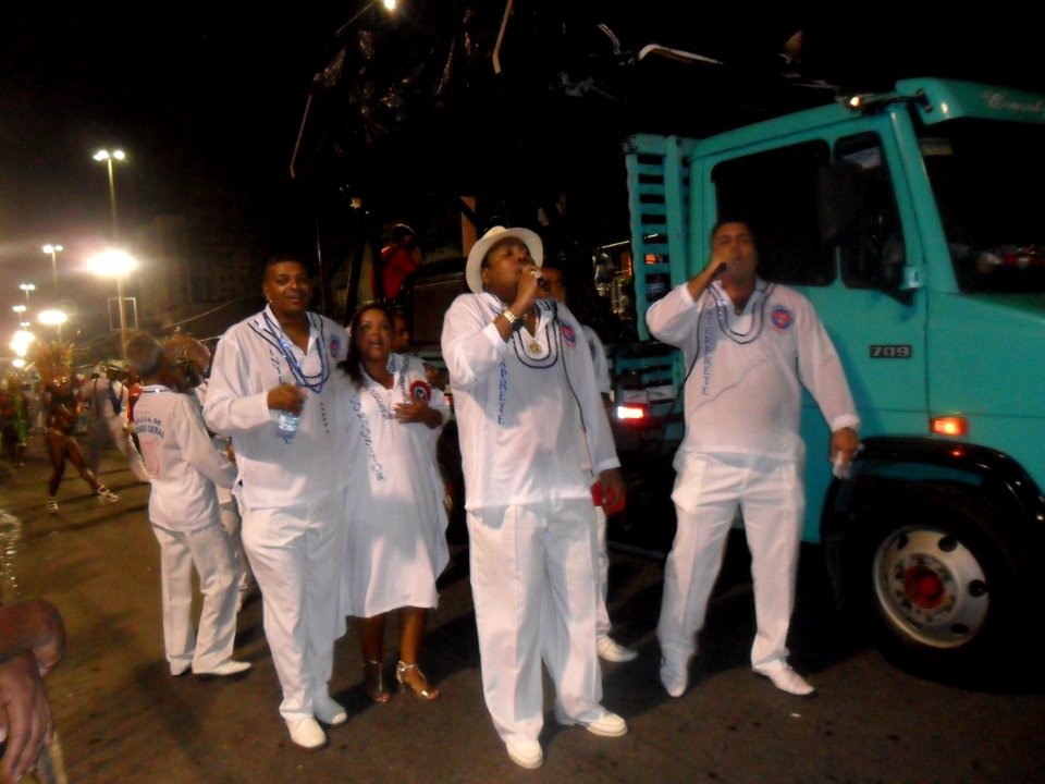2015-02-15_-_Acadêmicos_de_Vigário_Geral_(32)