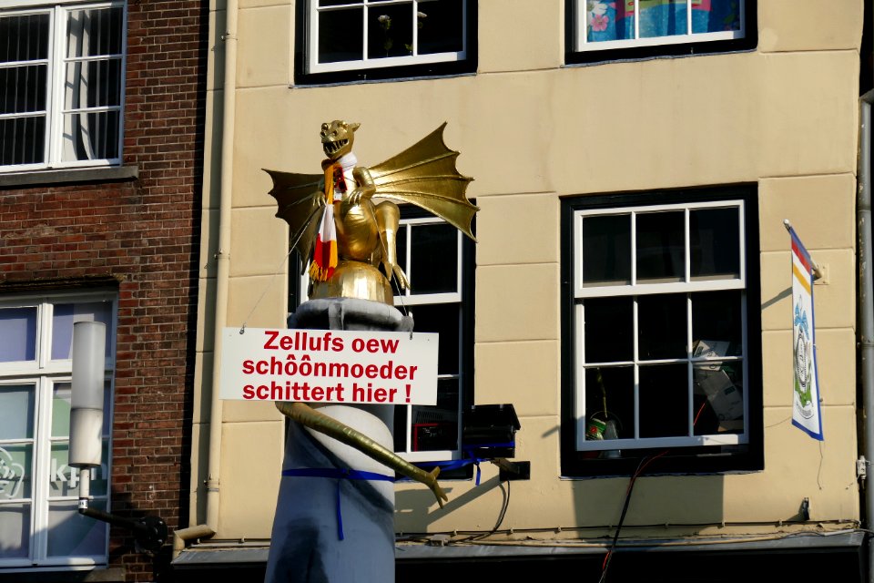 2015.02.16.144502_Toilet_sign_Carnival_'s-Hertogenbosch