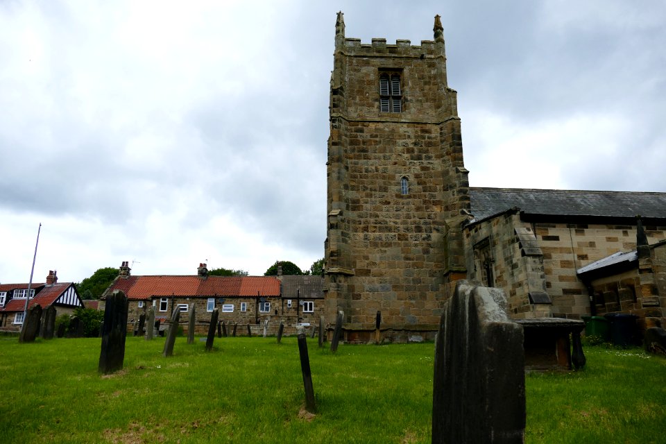 2015.06.18.111717_Graveyard_tower_St._Peter's_Church_Osmotherley_North_Yorkshire