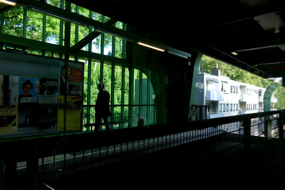 2015.09.26.103017_Haltestelle_Hammerstein_Schwebebahn_Wuppertal-Vohwinkel
