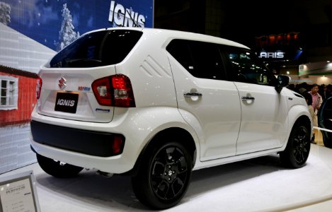 2015_Suzuki_Ignis_rear