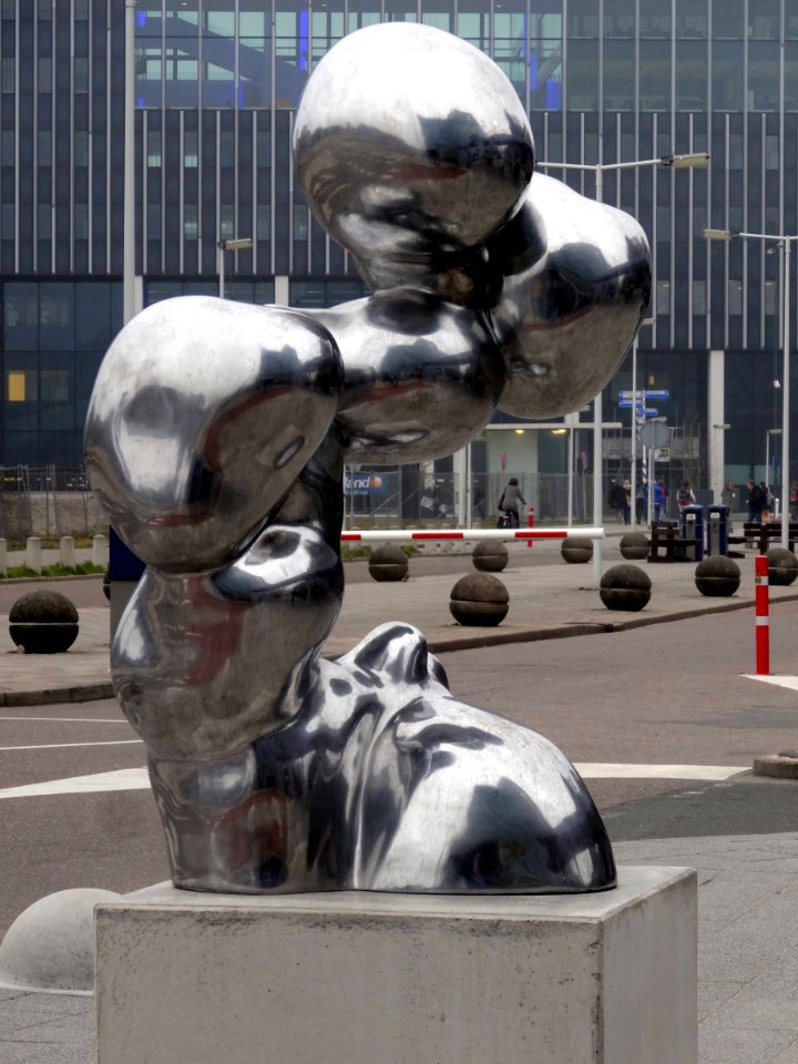 20150318_Liquid_Light_XL_door_Adam_Colton_nabij_LUMC_Leiden
