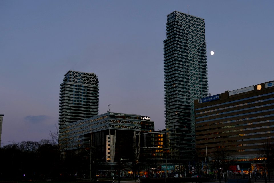 2015.03.03.183412_Dusk_Nieuw_Babylon_Den_Haag_NL