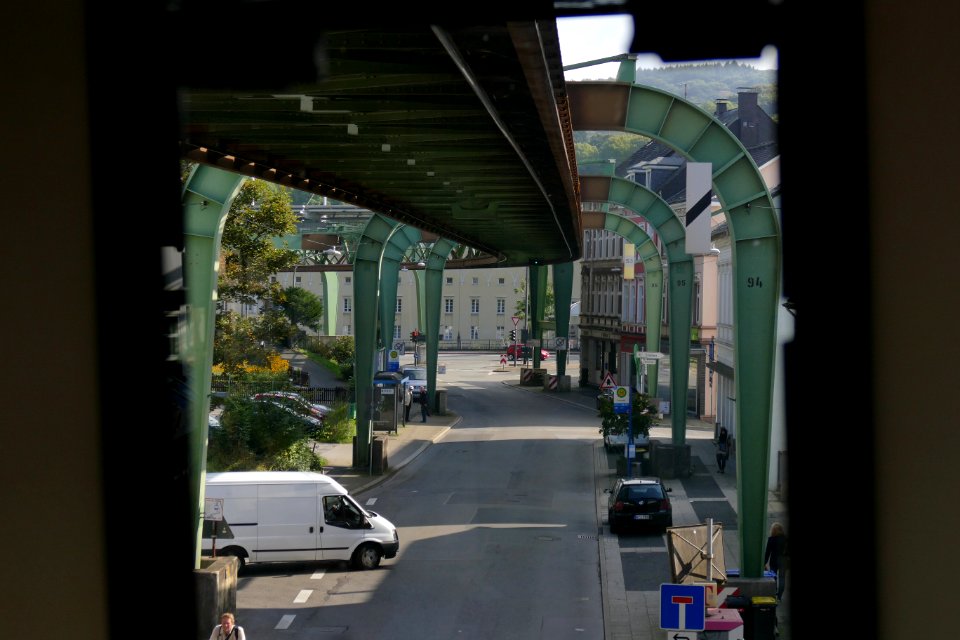 2015.09.26.103220_Schwebebahn_Sonnborner_Straße_Wuppertal