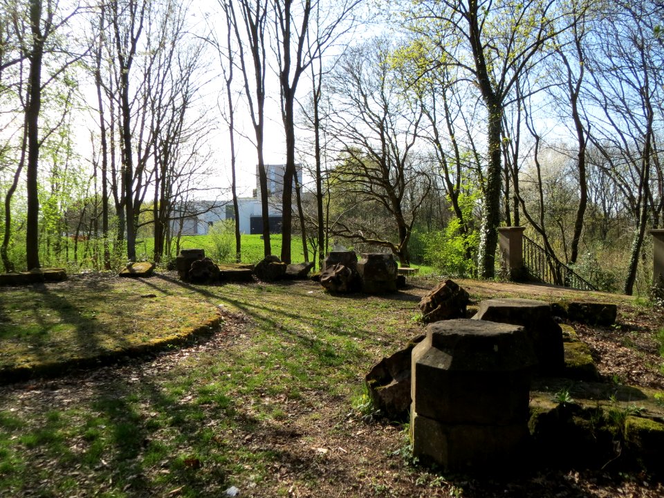 20150414Winterbergdenkmal3