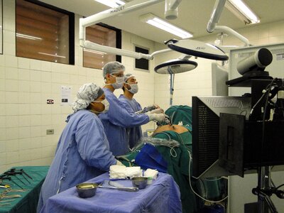 Doctors hospital bed