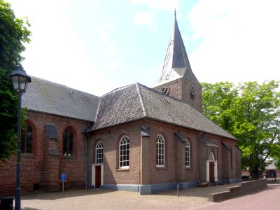 20150522_Almens_kerkje