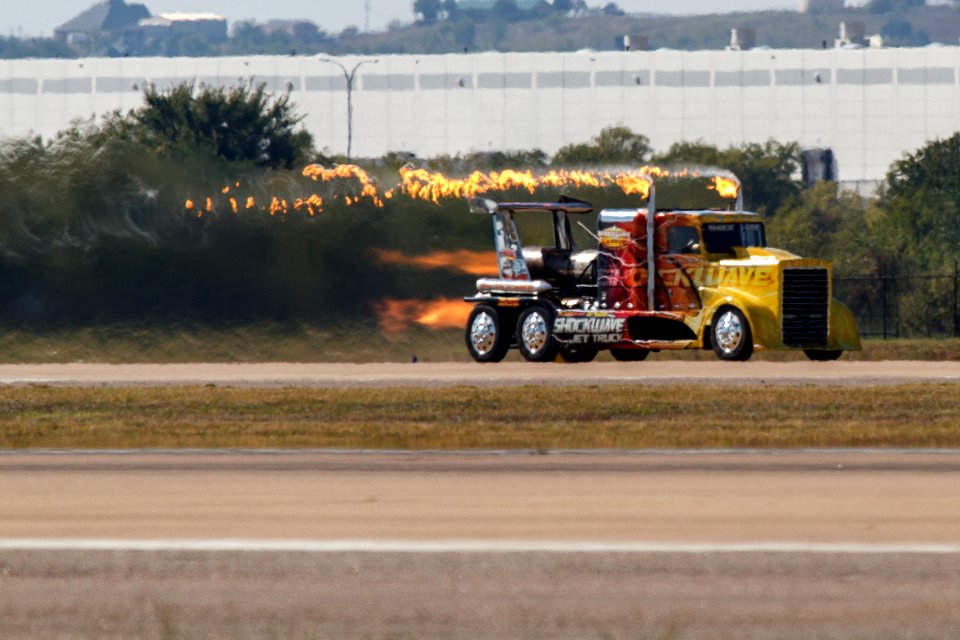 20141025_Shockwave_Truck_Alliance_Air_Show_2014-14