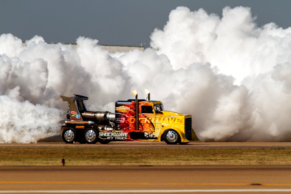 20141025_Shockwave_Truck_Alliance_Air_Show_2014-7
