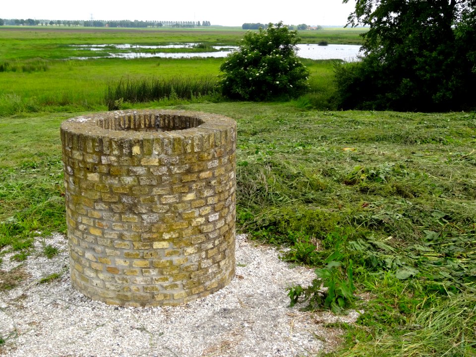 20140530_Gereconstrueerde_waterput_Zuidert_Schokland