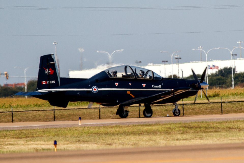 20141026_RCAF_CT-156_Alliance_Air_Show_2014-4