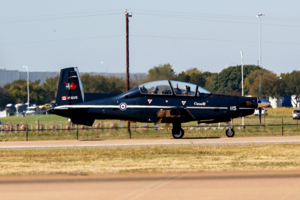 20141026_RCAF_CT-156_Alliance_Air_Show_2014-3