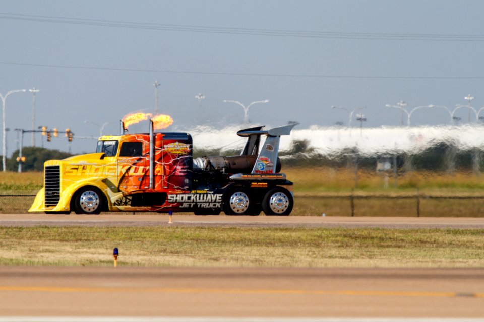 20141026_Shockwave_Truck_Alliance_Air_Show_2014-2