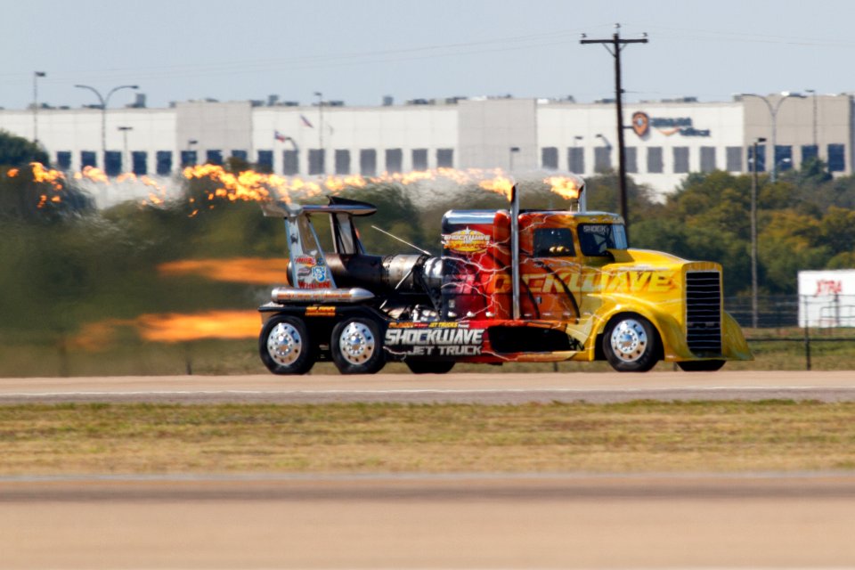 20141026_Shockwave_Truck_Alliance_Air_Show_2014-8