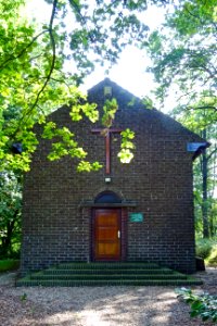 20140822_Vrij-Katholieke_Kerk_op_de_heuvel_nabij_de_Braamberg_Arnhem