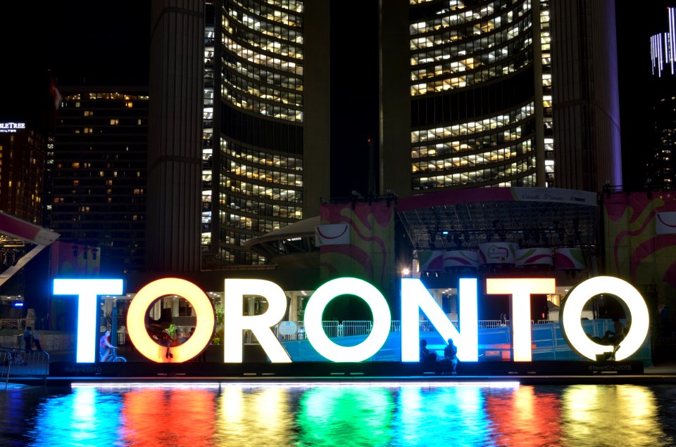 3DTORONTOSignNathanPhillipsSquare14