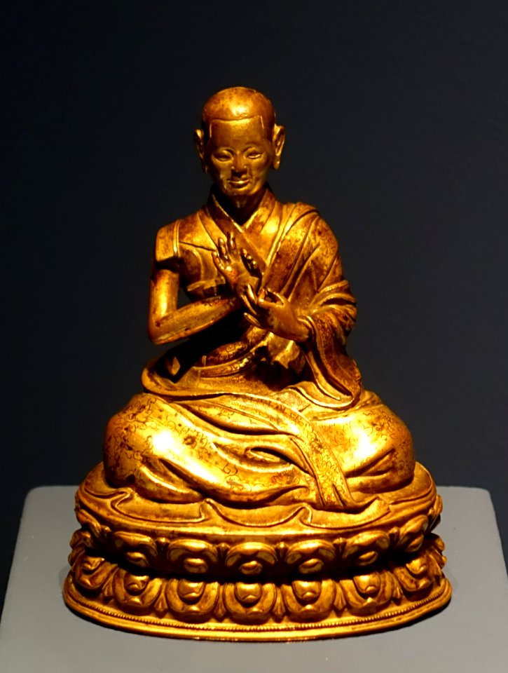 3rd_Dalai_Lama,_Tibet,_c._17th_century_AD,_firegilt_bronze_-_Linden-Museum_-_Stuttgart,_Germany_-_DSC03696