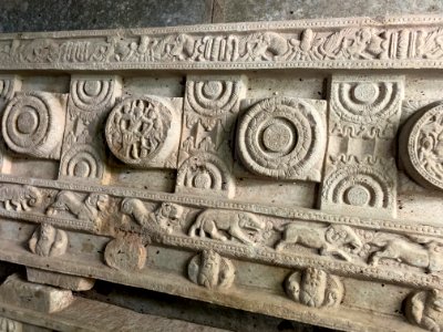 3rd_century_BCE_to_4th_century_CE_Buddhist_monastery_and_artwork,_Phanigiri_Telangana_India_-_103