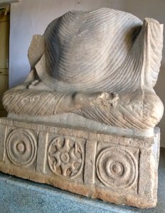 3rd_century_BCE_to_7th_century_CE_Sannathi_Sannati_Sonti_ancient_city_archaeological_site,_Karnataka_India_-_40