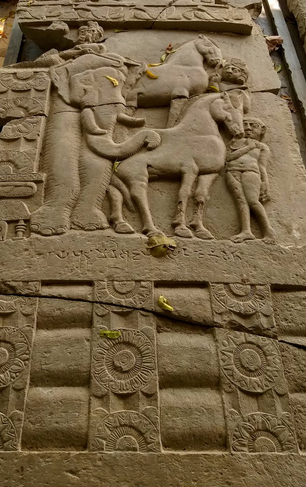 3rd_century_BCE_to_7th_century_CE_Sannathi_Sannati_Sonti_ancient_city_archaeological_site,_Karnataka_India_-_36