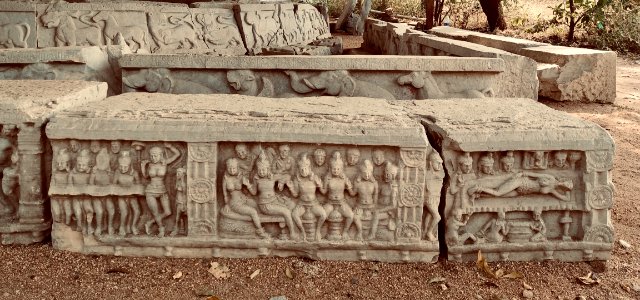 3rd_century_BCE_to_7th_century_CE_Sannathi_Sannati_Sonti_ancient_city_archaeological_site,_Karnataka_India_-_25