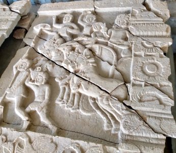 3rd_century_BCE_to_7th_century_CE_Sannathi_Sannati_Sonti_ancient_city_archaeological_site,_Karnataka_India_-_9