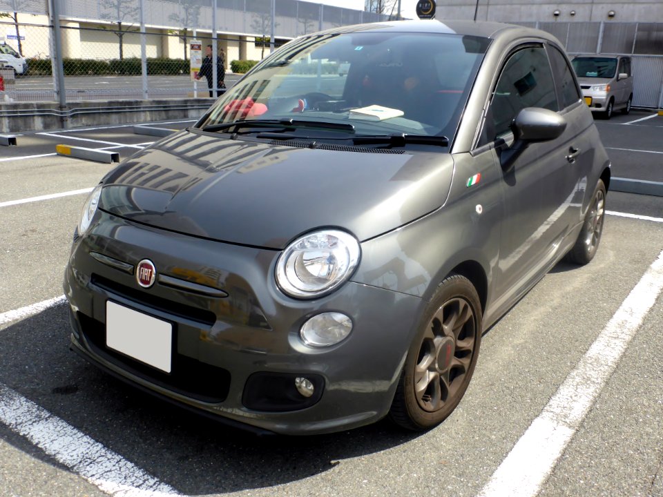 3rd_generation_FIAT_500S_TwinAir_front